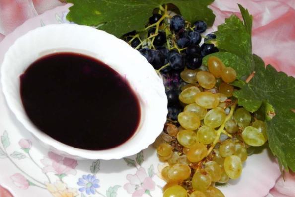 فروش انواع شیره انگور شیر محلی